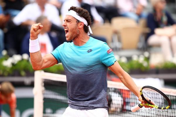 维护球迷与 维护球迷与