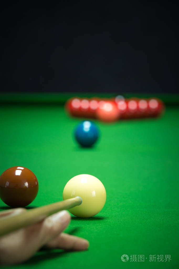 力和精确的 力和精确的