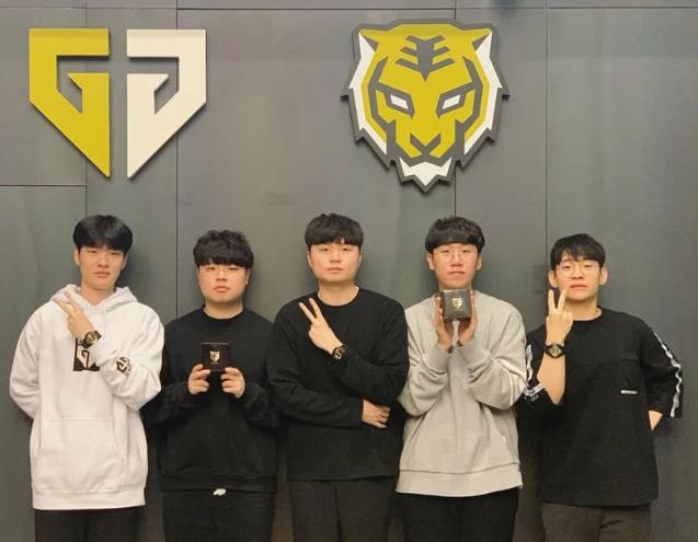 不仅能拉开 不仅能拉开